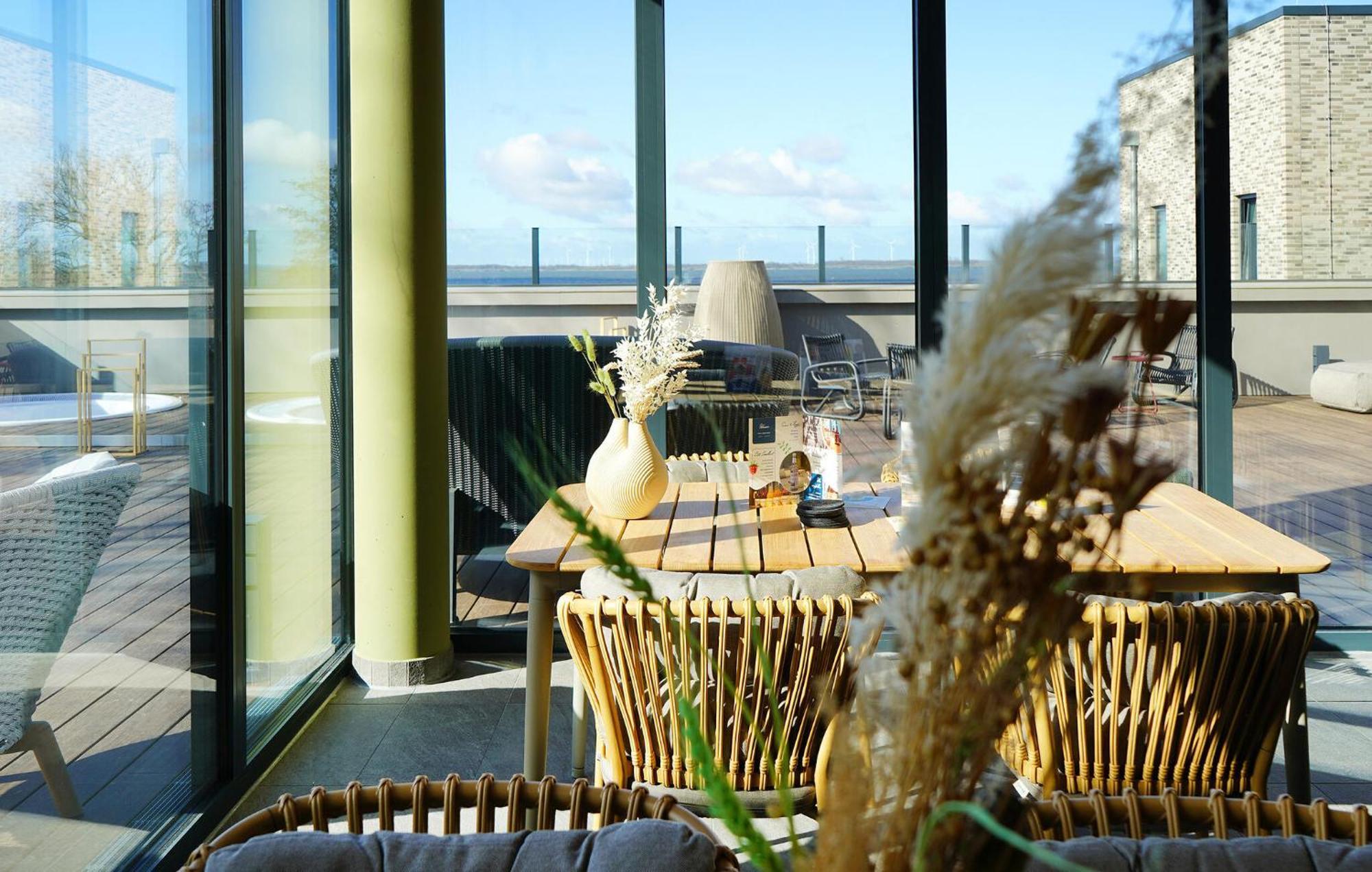 Beach Front Home In Lembruch-Duemmer See With Wifi Exterior foto